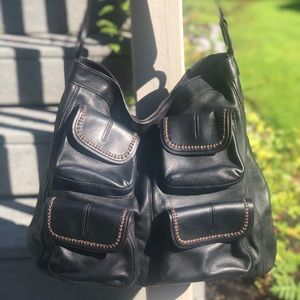 Banana Republic slouchy leather shoulder handbag